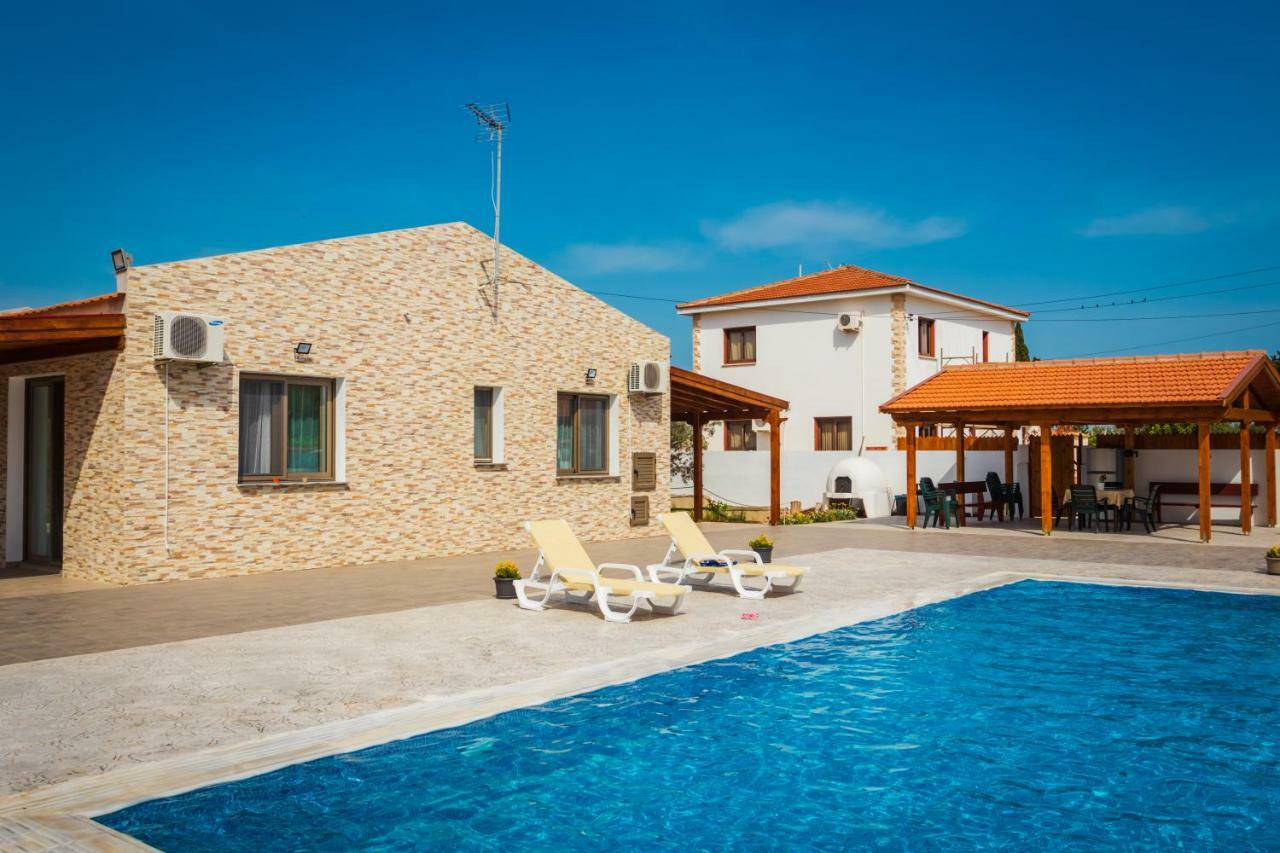 Berryrose Villa Pervolia Exterior foto