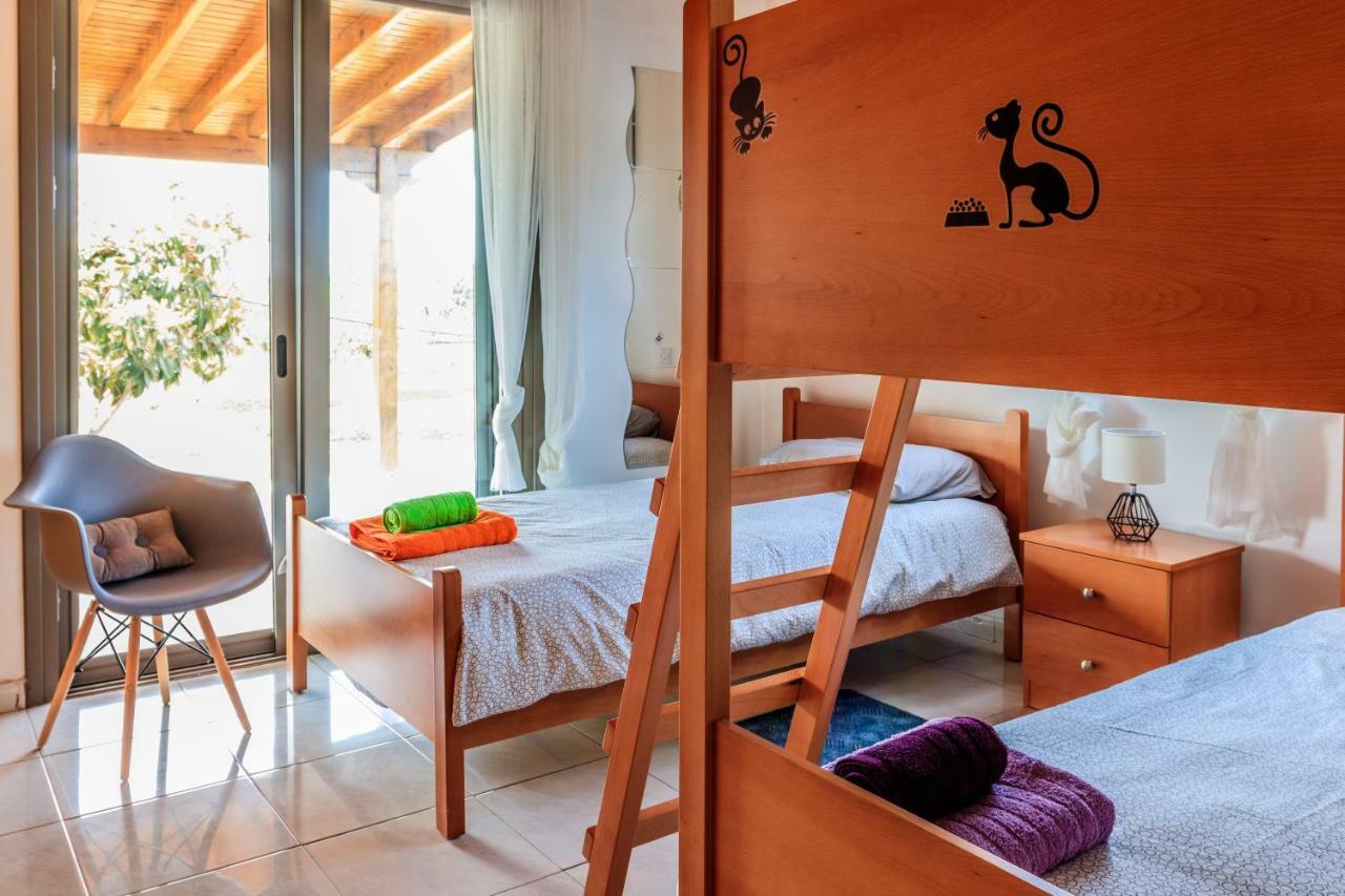 Berryrose Villa Pervolia Exterior foto