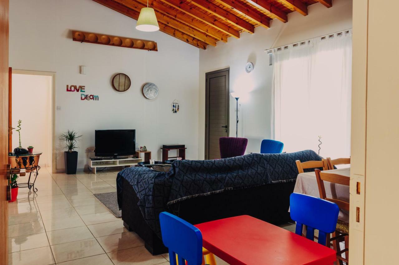 Berryrose Villa Pervolia Exterior foto