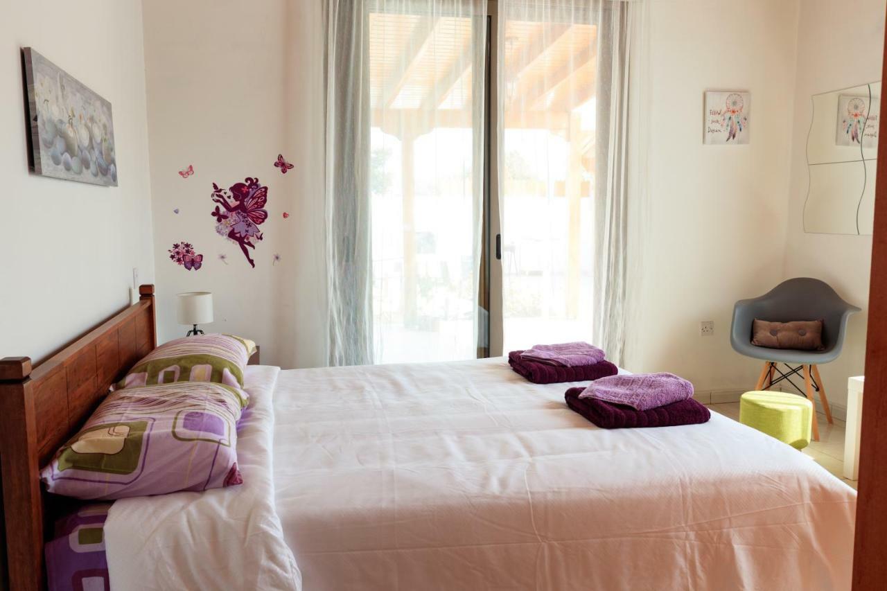 Berryrose Villa Pervolia Exterior foto