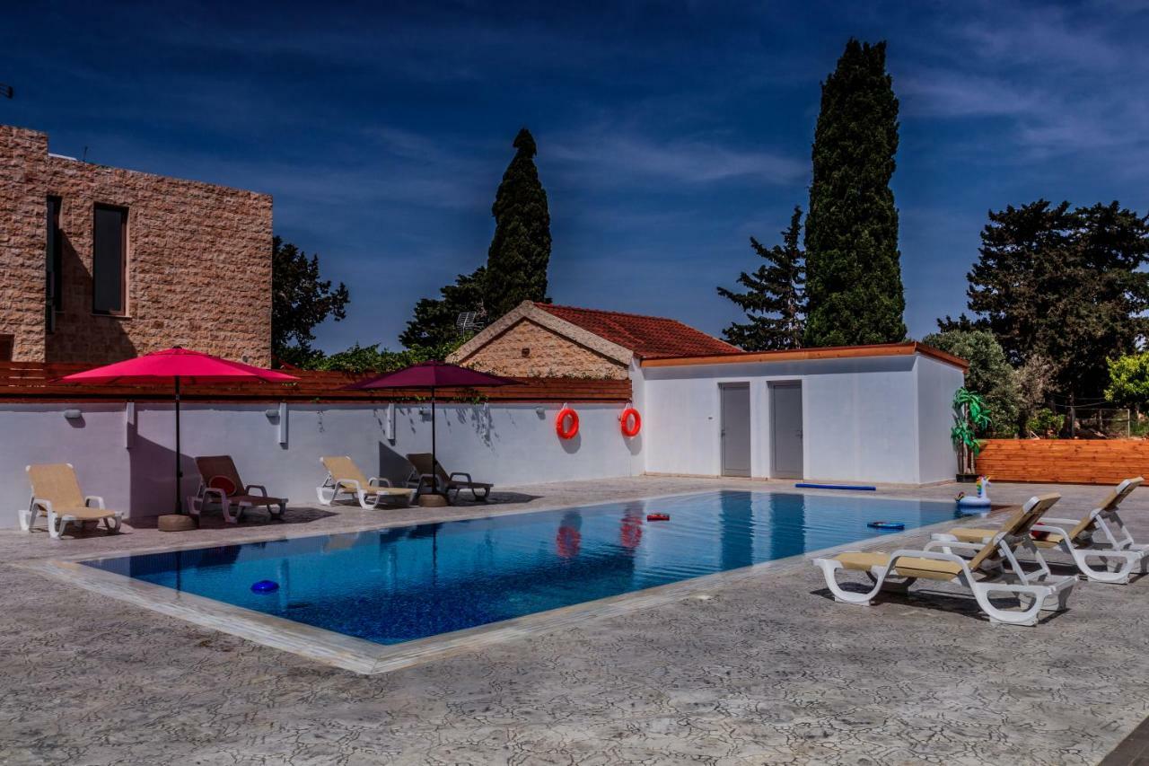 Berryrose Villa Pervolia Exterior foto