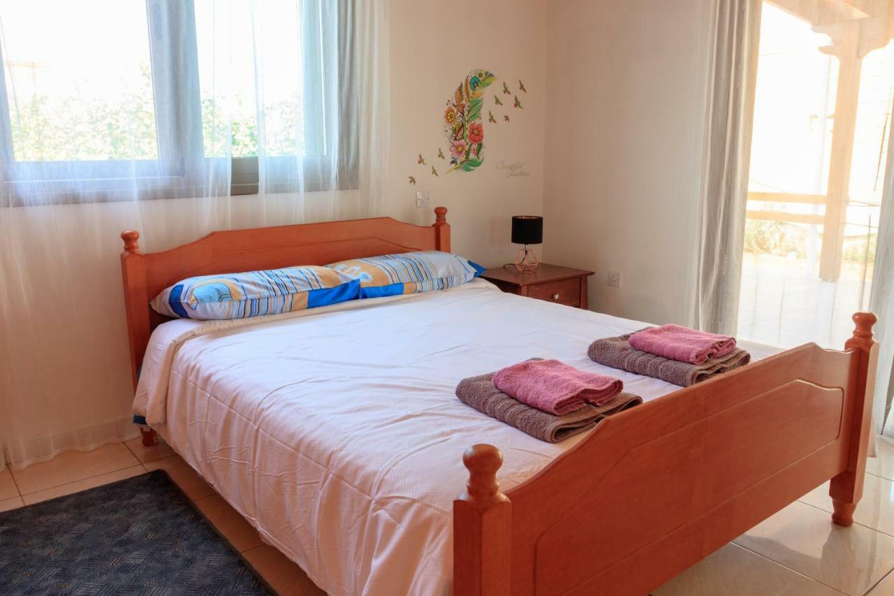 Berryrose Villa Pervolia Exterior foto